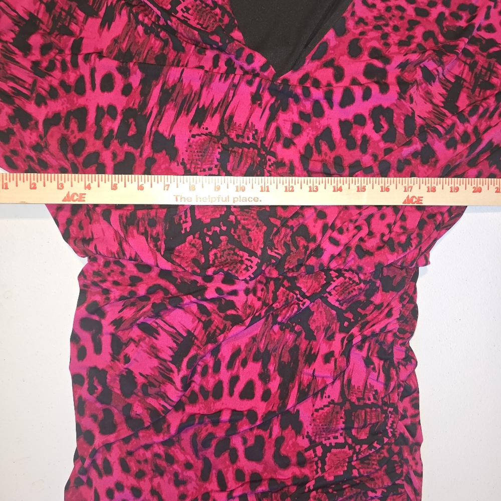Dress Medium Wine Santiago Beautiful Sexy Whoa Ruched Sides M Fresh Raspberry - Picture 9 of 14